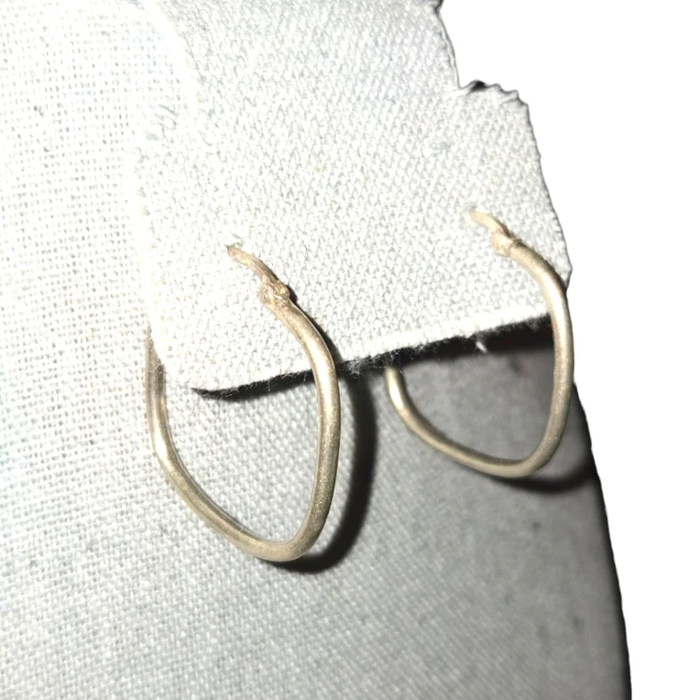 Sterling Silver 925 Marked‎ Squared Hoop Hinged Back Earrings 1.125